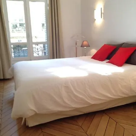 Pierre Guerin Apartment